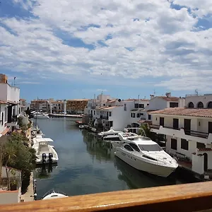 Magnifico Junto Al Canal Principal. Appartement